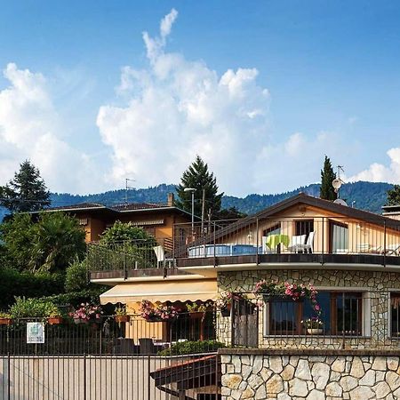 Il Sasso Bianco Bb Apartamento Comerio Exterior foto