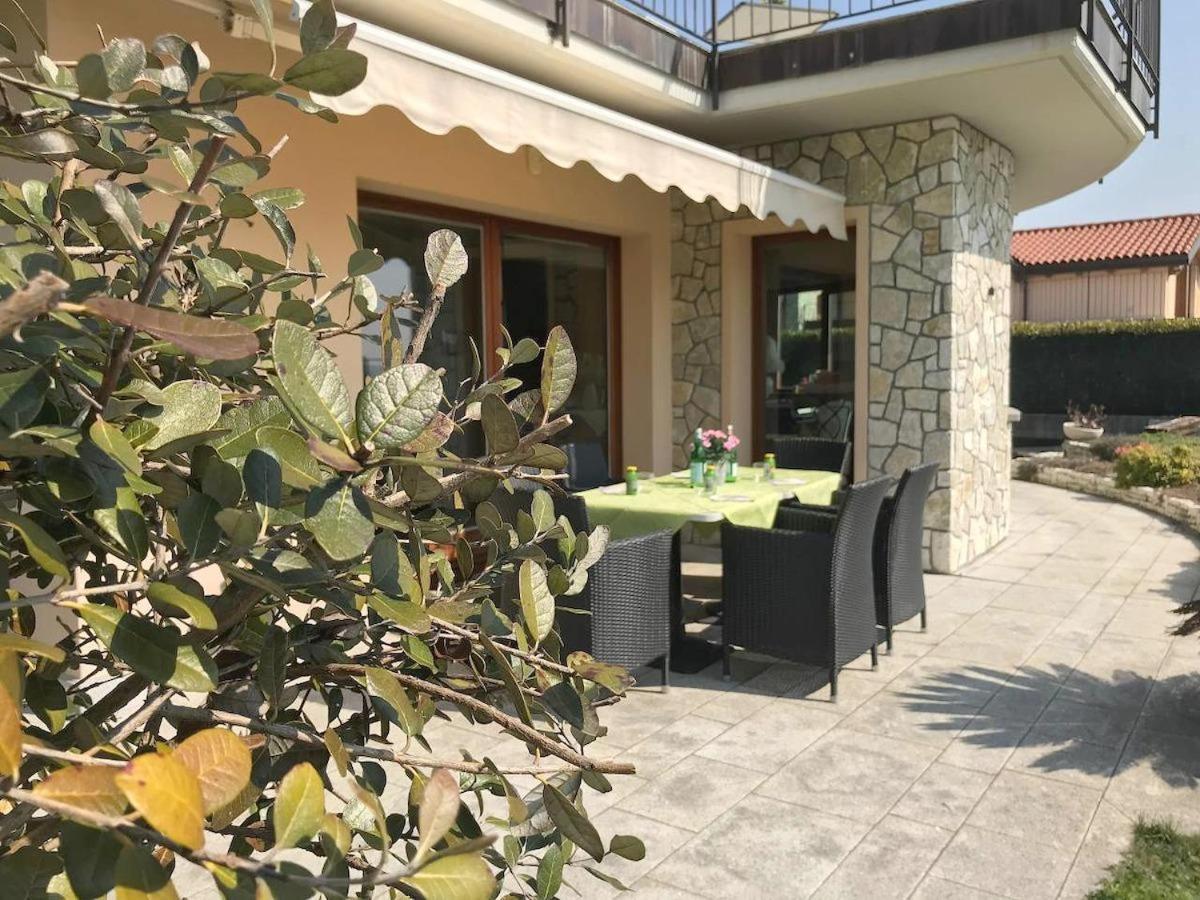 Il Sasso Bianco Bb Apartamento Comerio Exterior foto